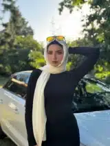 Yasmin Flora photo 3 of 21