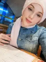 Mariam Saeed photo 3 of 9
