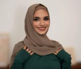 Samira Omari photo 2 of 20